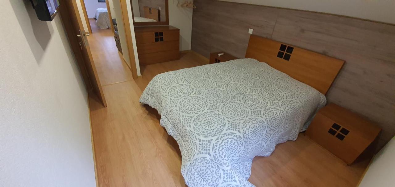 Quinta Da Tormenta -14 Pessoas- Cabeceiras De Basto 2 Casas E Piscina Privada Villa Kültér fotó